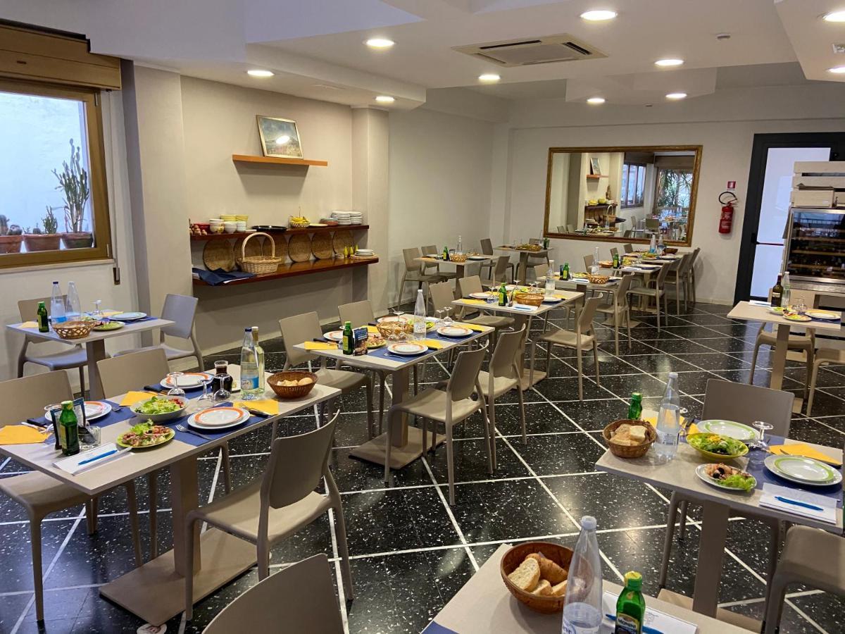 Hotel Domus Mea Cattolica Dış mekan fotoğraf
