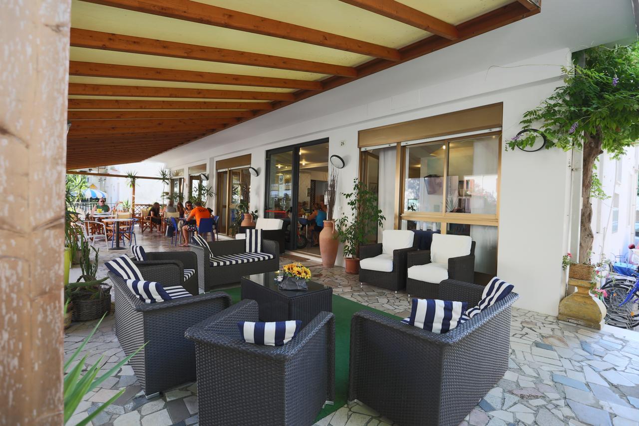 Hotel Domus Mea Cattolica Dış mekan fotoğraf
