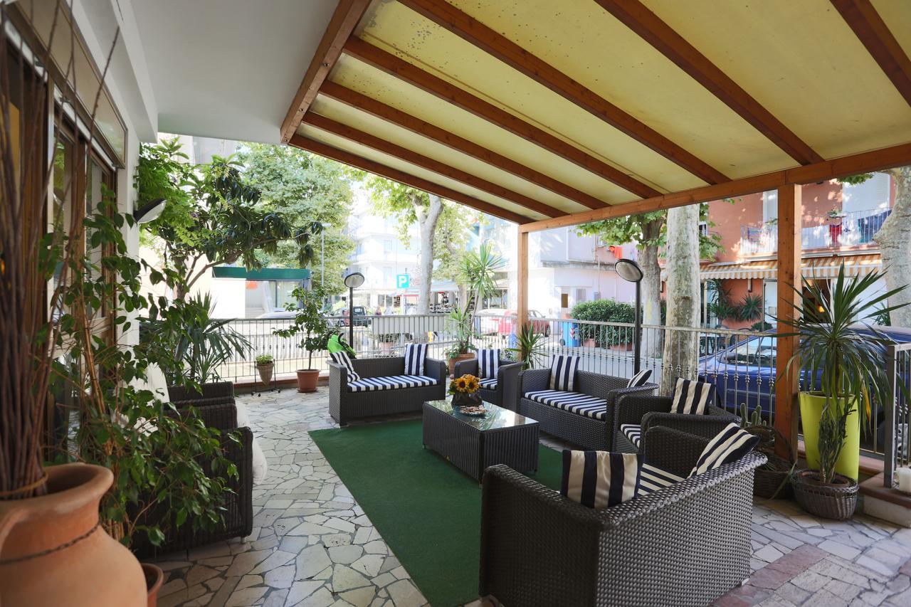 Hotel Domus Mea Cattolica Dış mekan fotoğraf